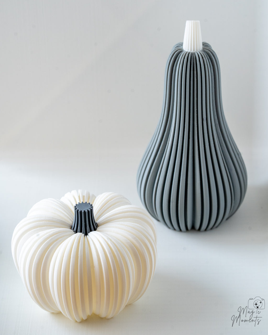 Grey squash tealight holder with white pumpkin