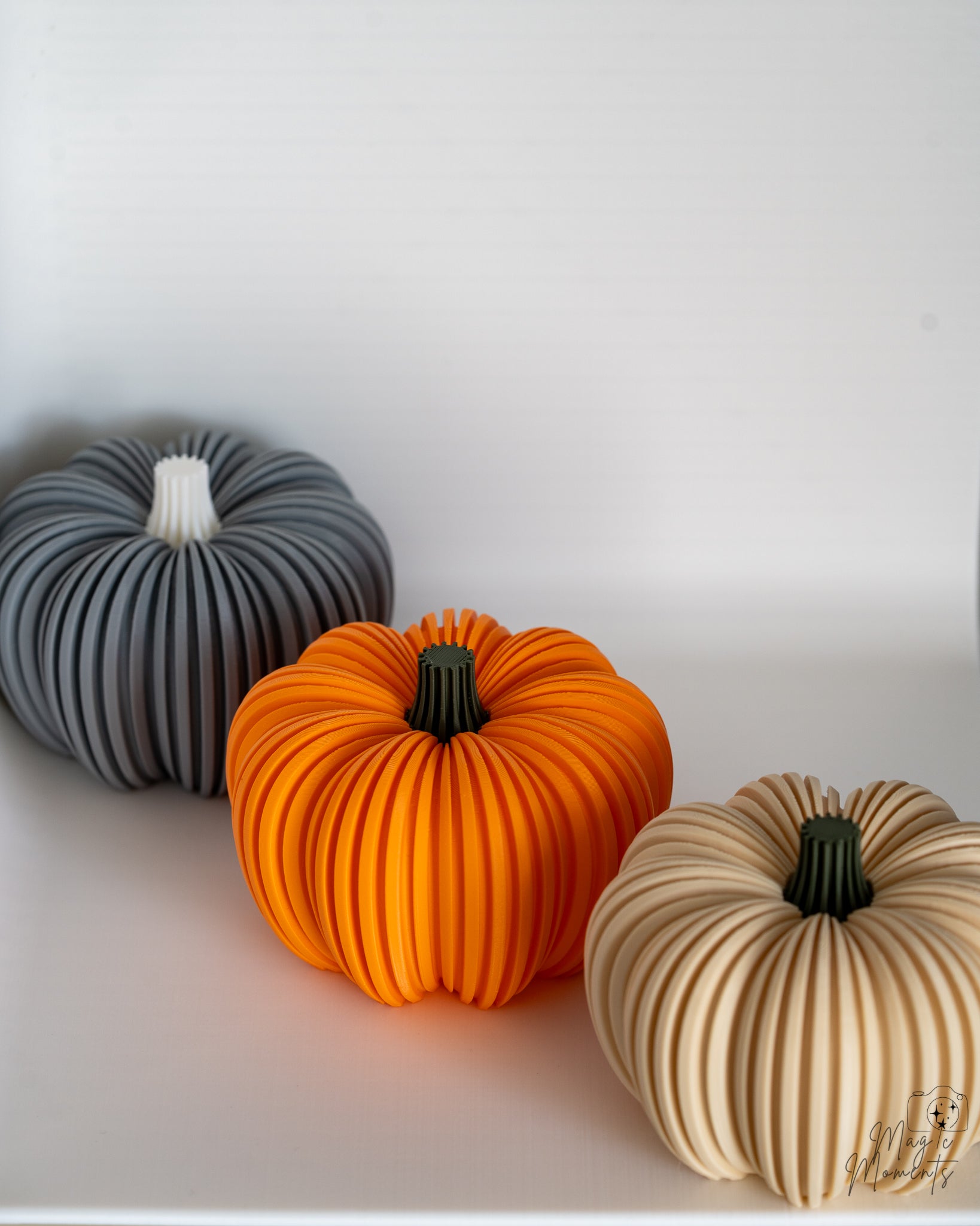 ribbed pumpkin trio halloween shelf decor