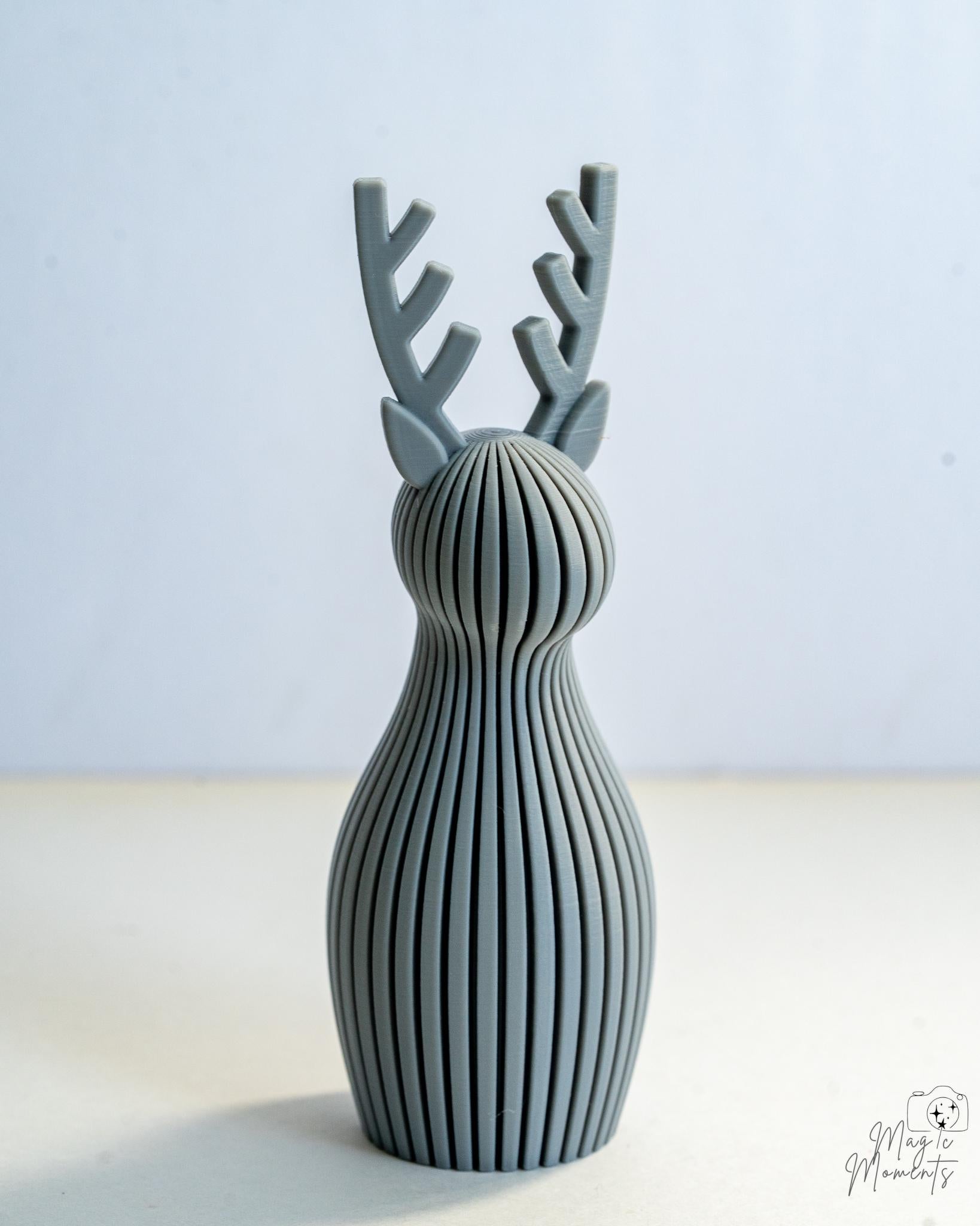 grey ribbed reindeer decor