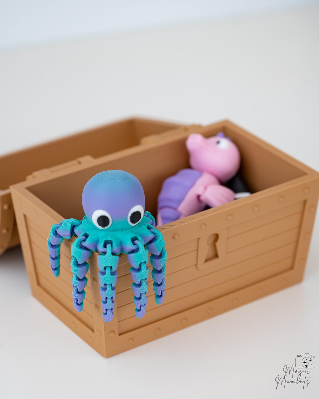 mini sea creatures in treasure chest 3d printed figurine set