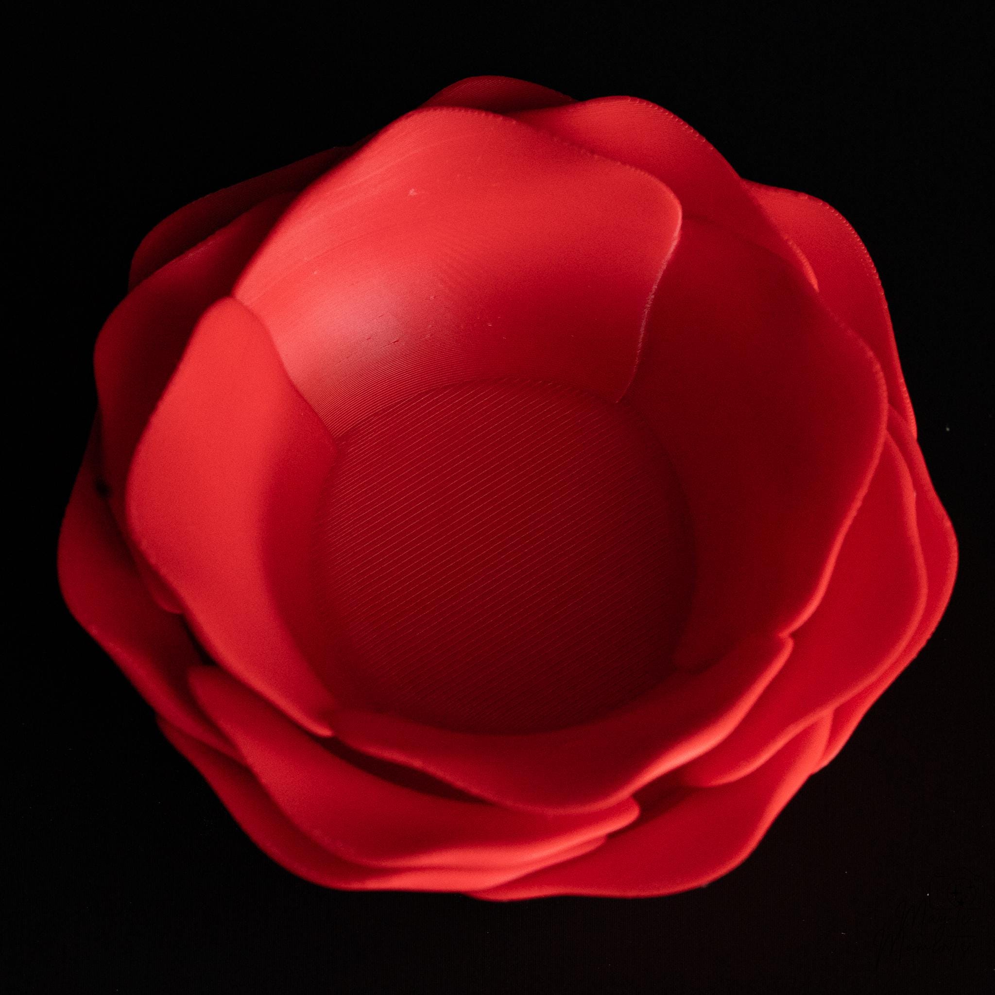 Top view of rose tealight holder with detailed floral design