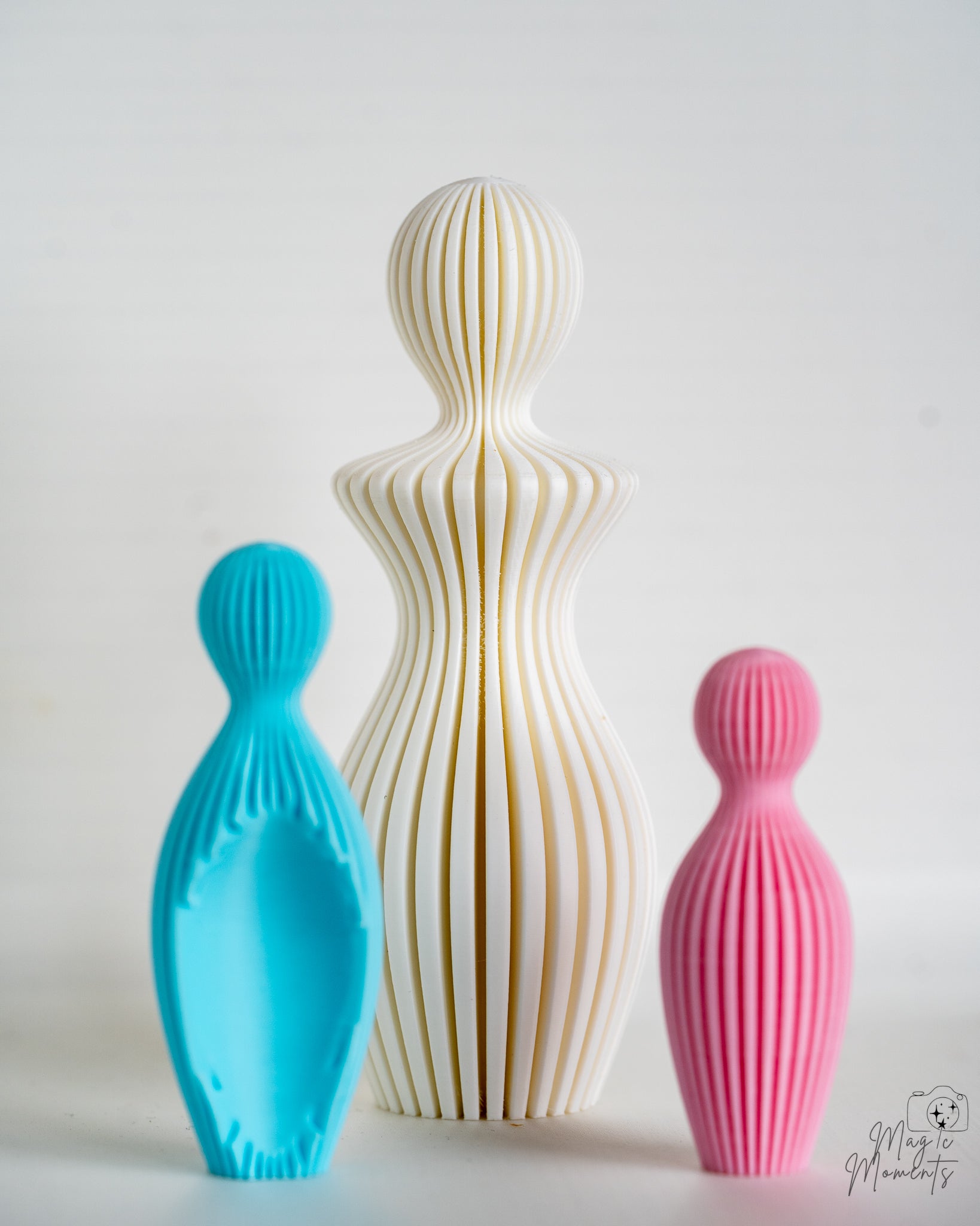 Modern minimalist family sculpture set