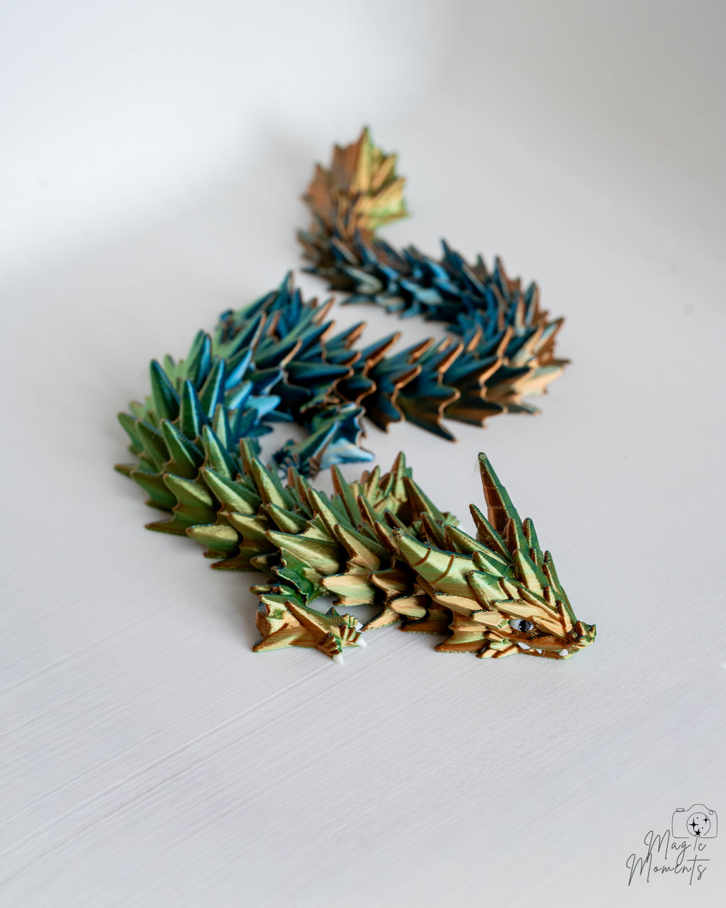 Metallic crystal dragon decorative figure