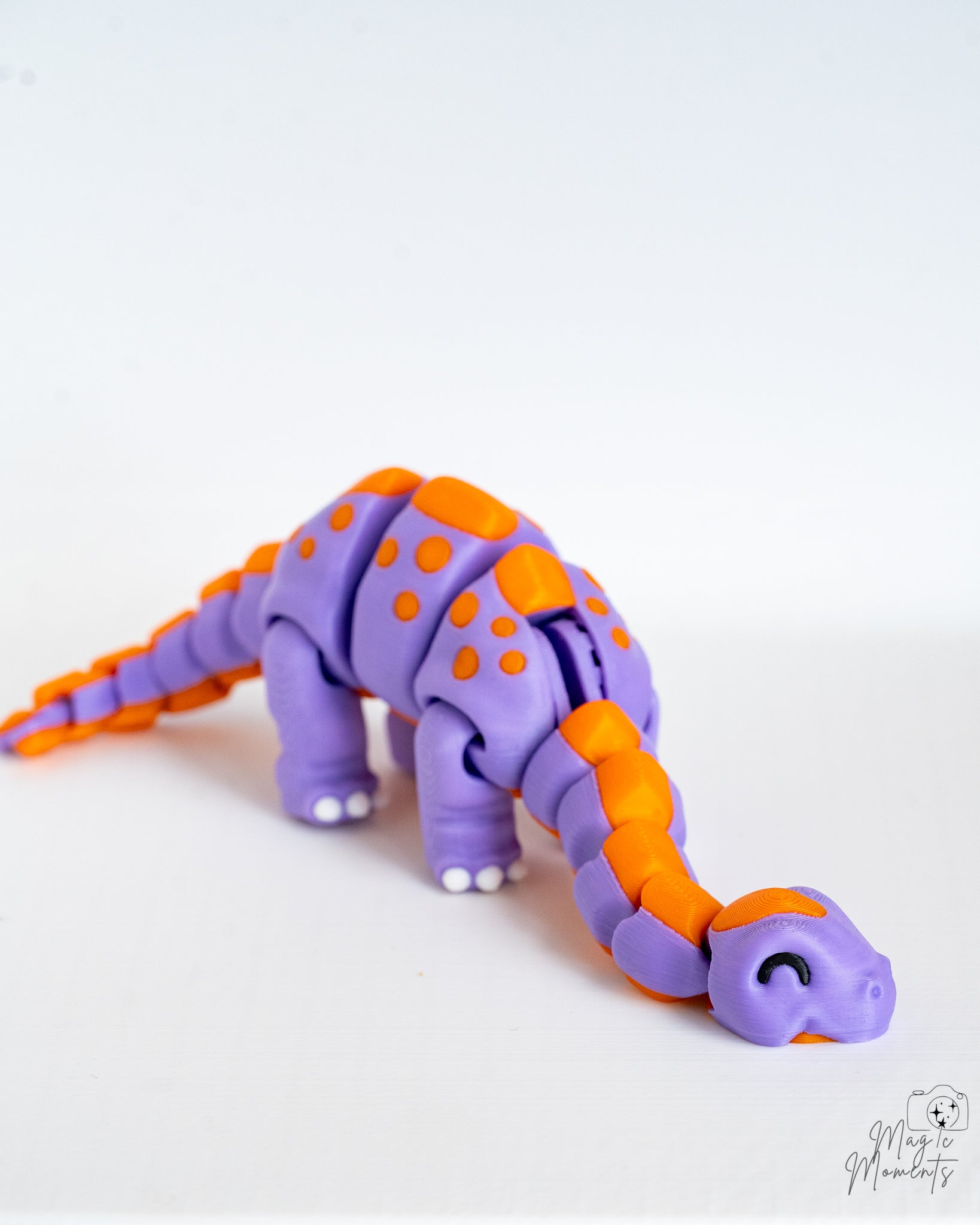 Articulated Brontosaurus - 3D Printed Multicolour Dinosaur Decor