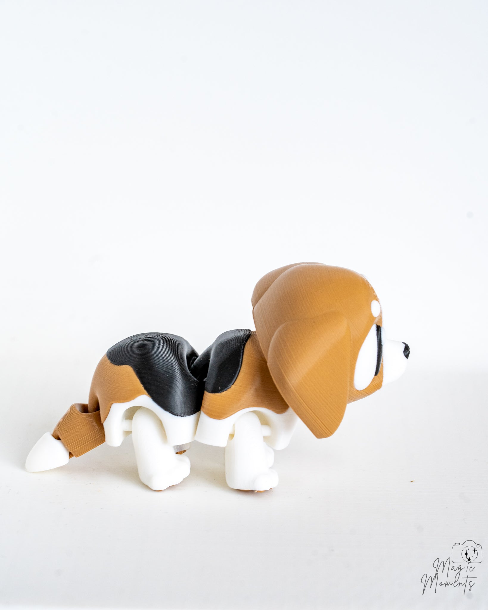 Articulated Beagle Dog Figurine - Cute Beagle Puppy Decor