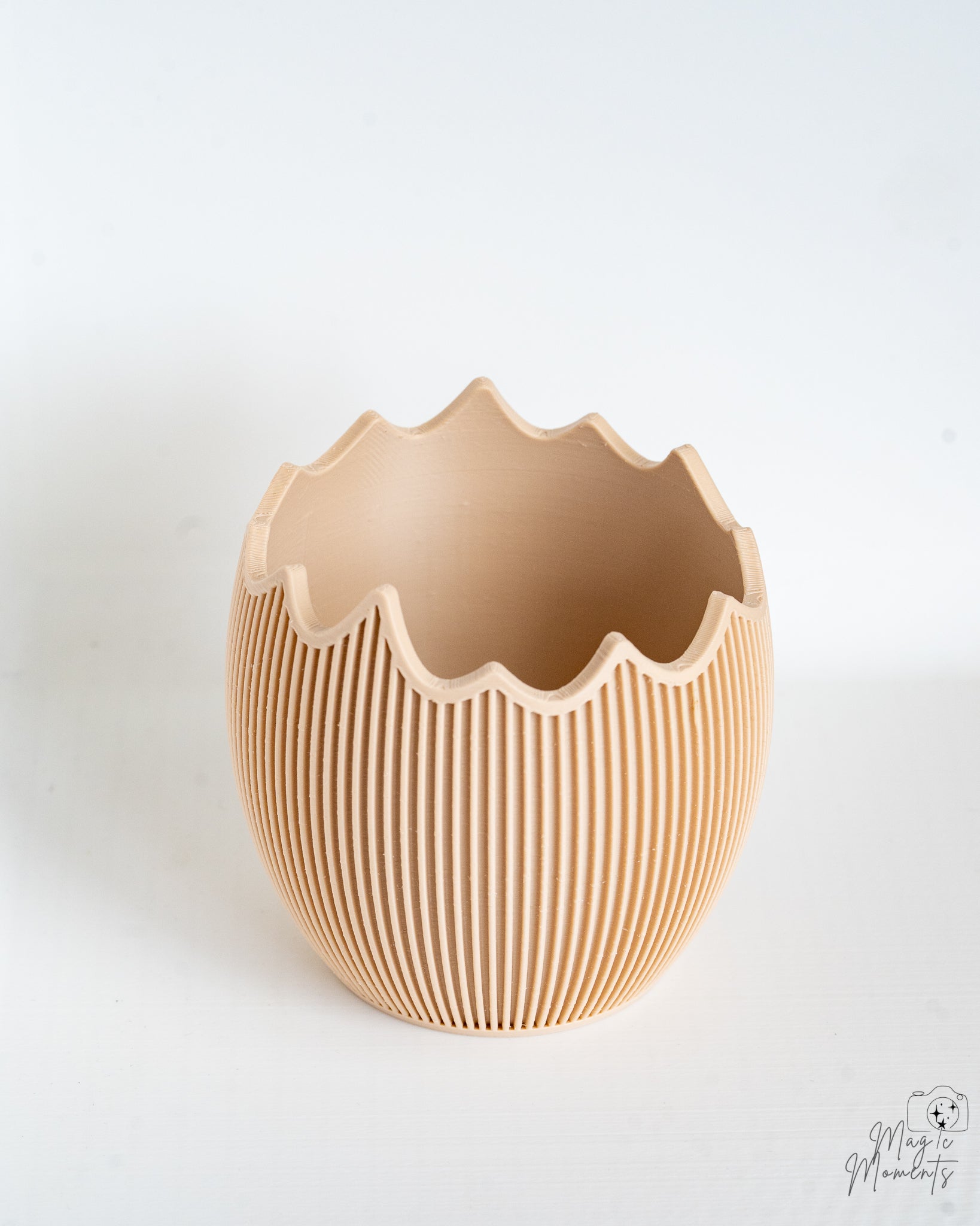 Ribbed egg shaped decorative container