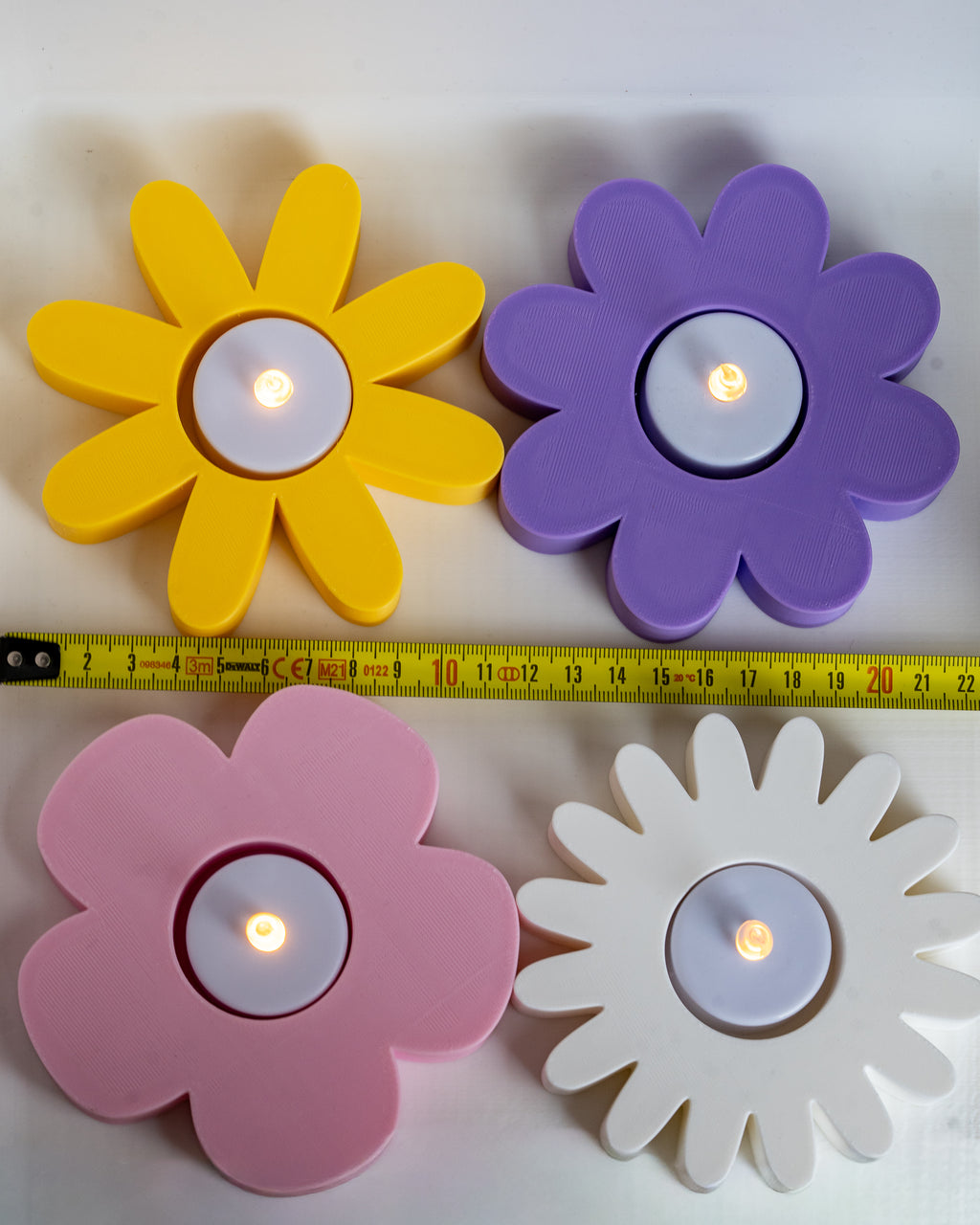 Flower Daisy Tealight Holder - Flower LED Candle Decor