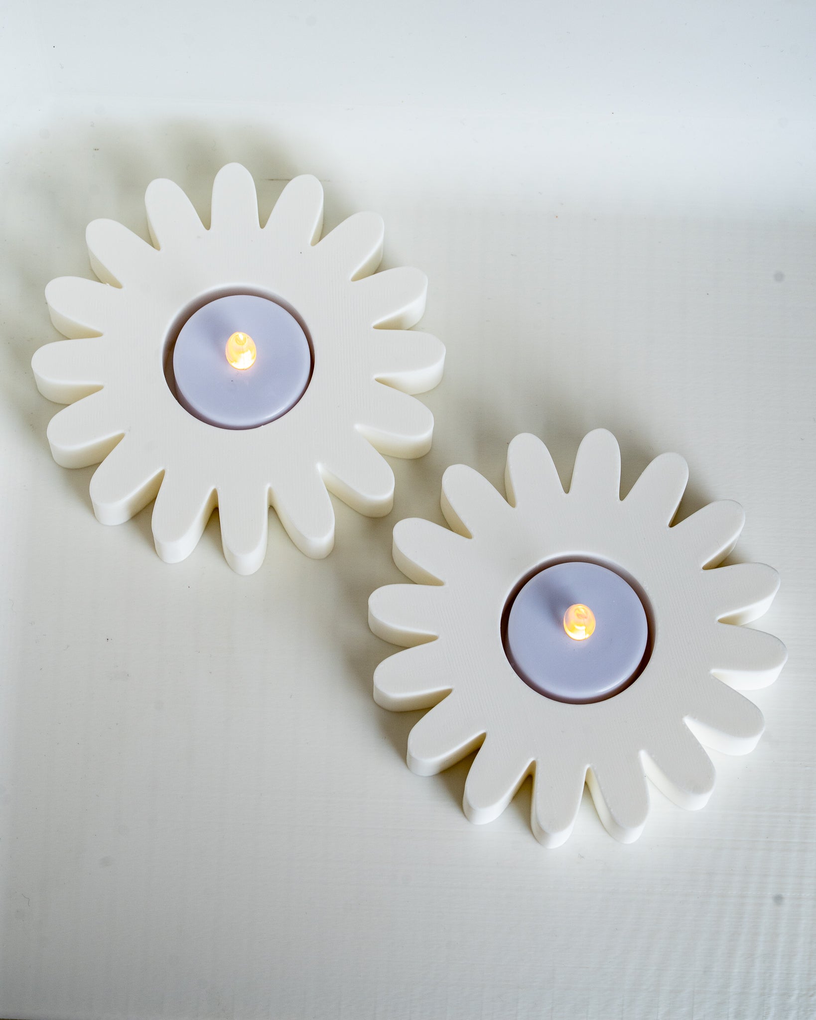 Flower Daisy Tealight Holder - Flower LED Candle Decor
