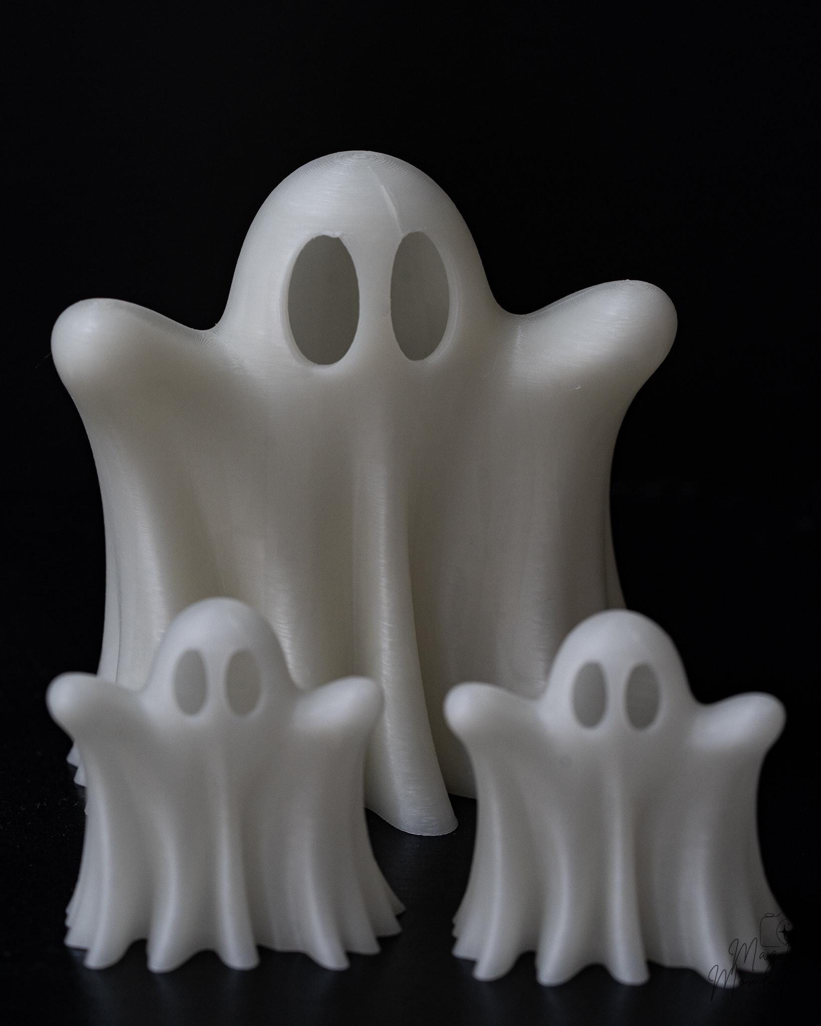 ghost family figurines 3d printed spooky decoration