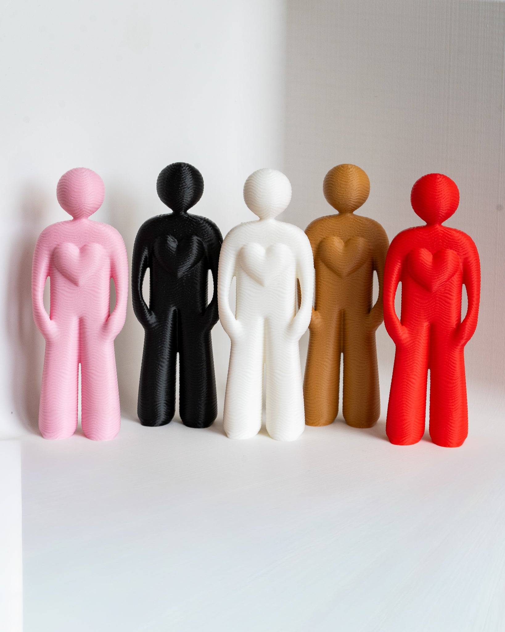 minimalist couple decor figures