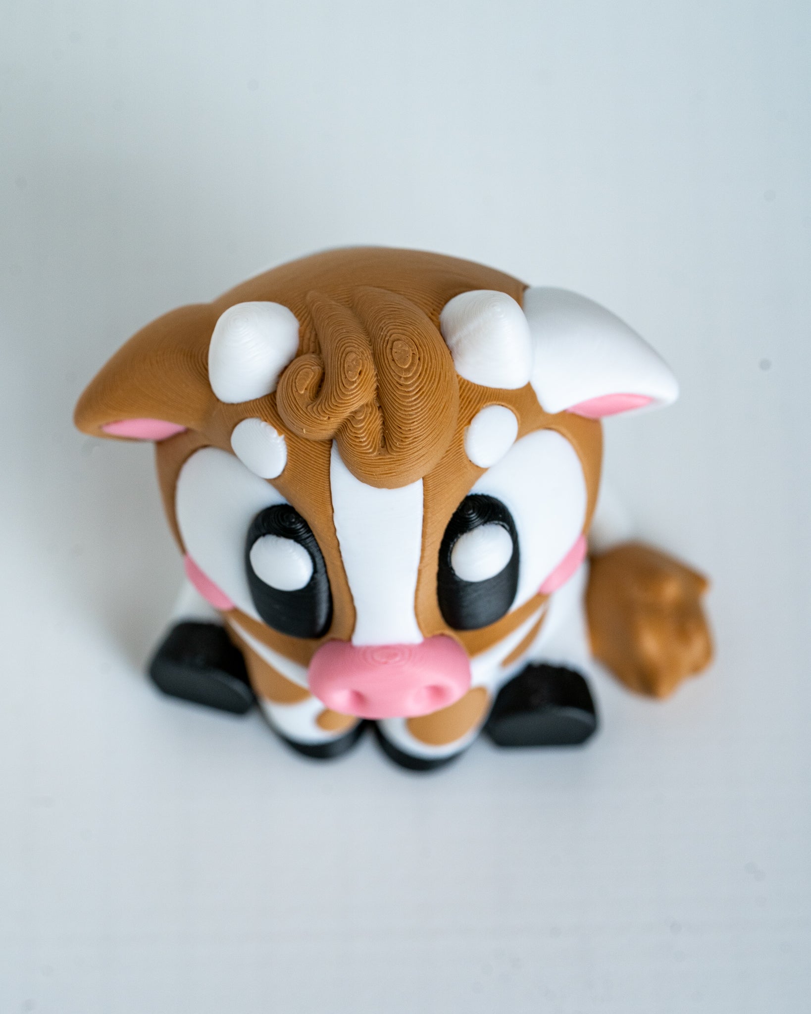 Cow figure viewed from front
