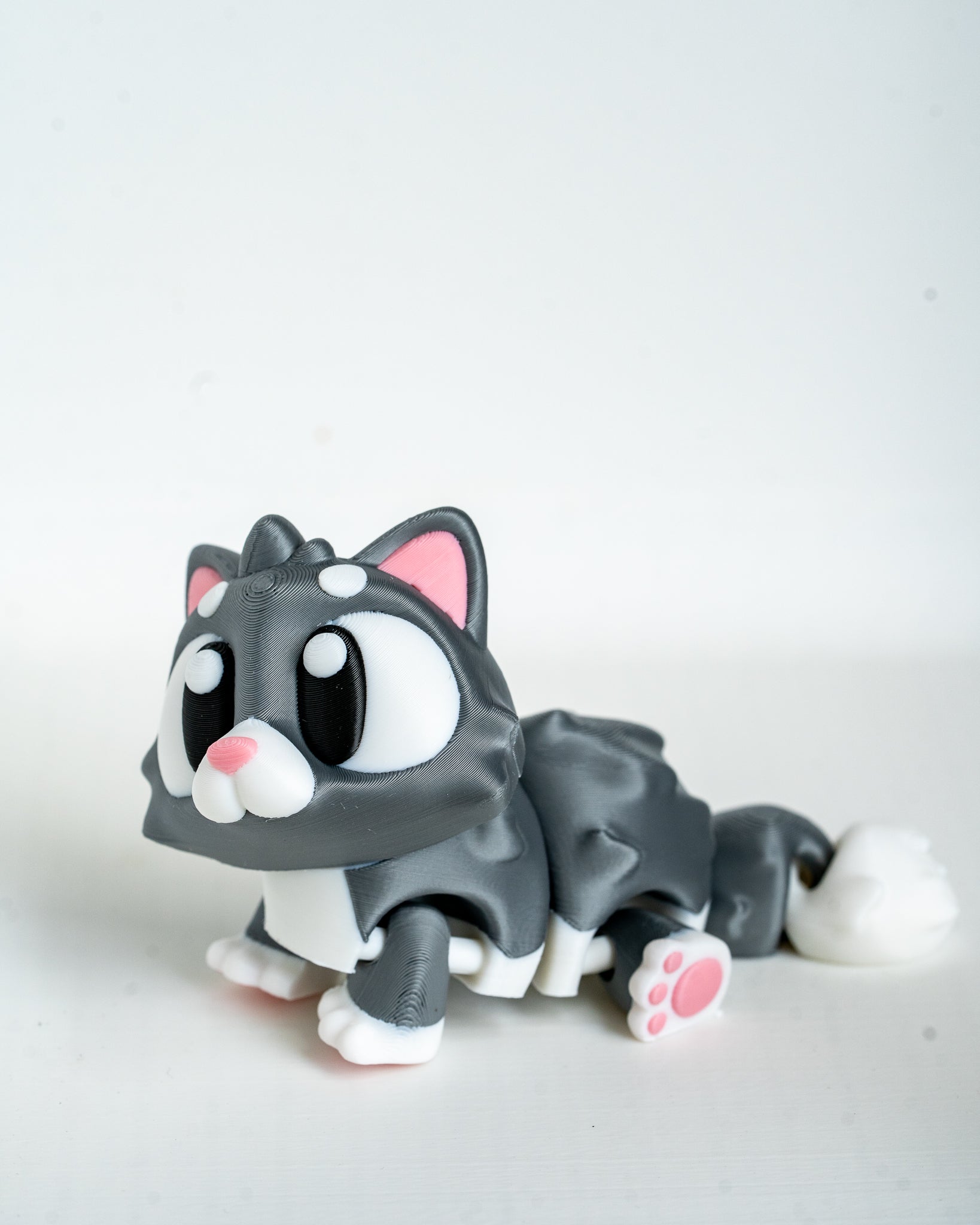 Articulated Cat Figure 3D Printed Cute Cat Decor Desk Pet Gift