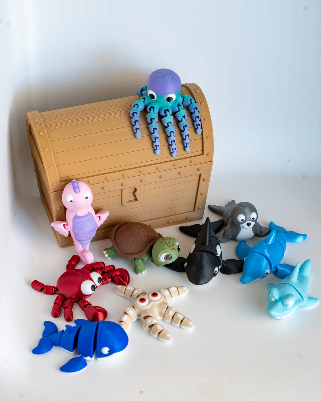 Ocean animal treasure chest decorative set