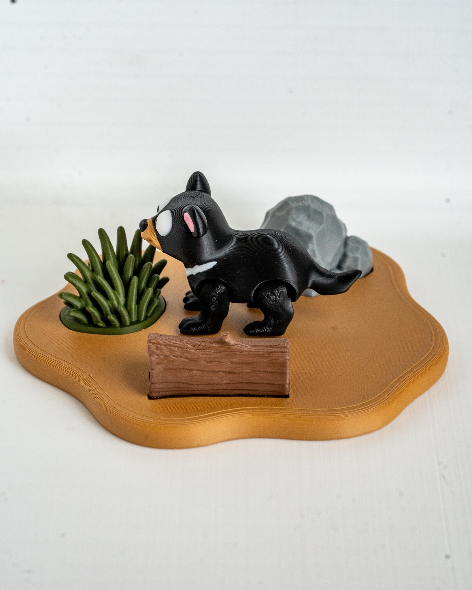 desk decoration animal figure