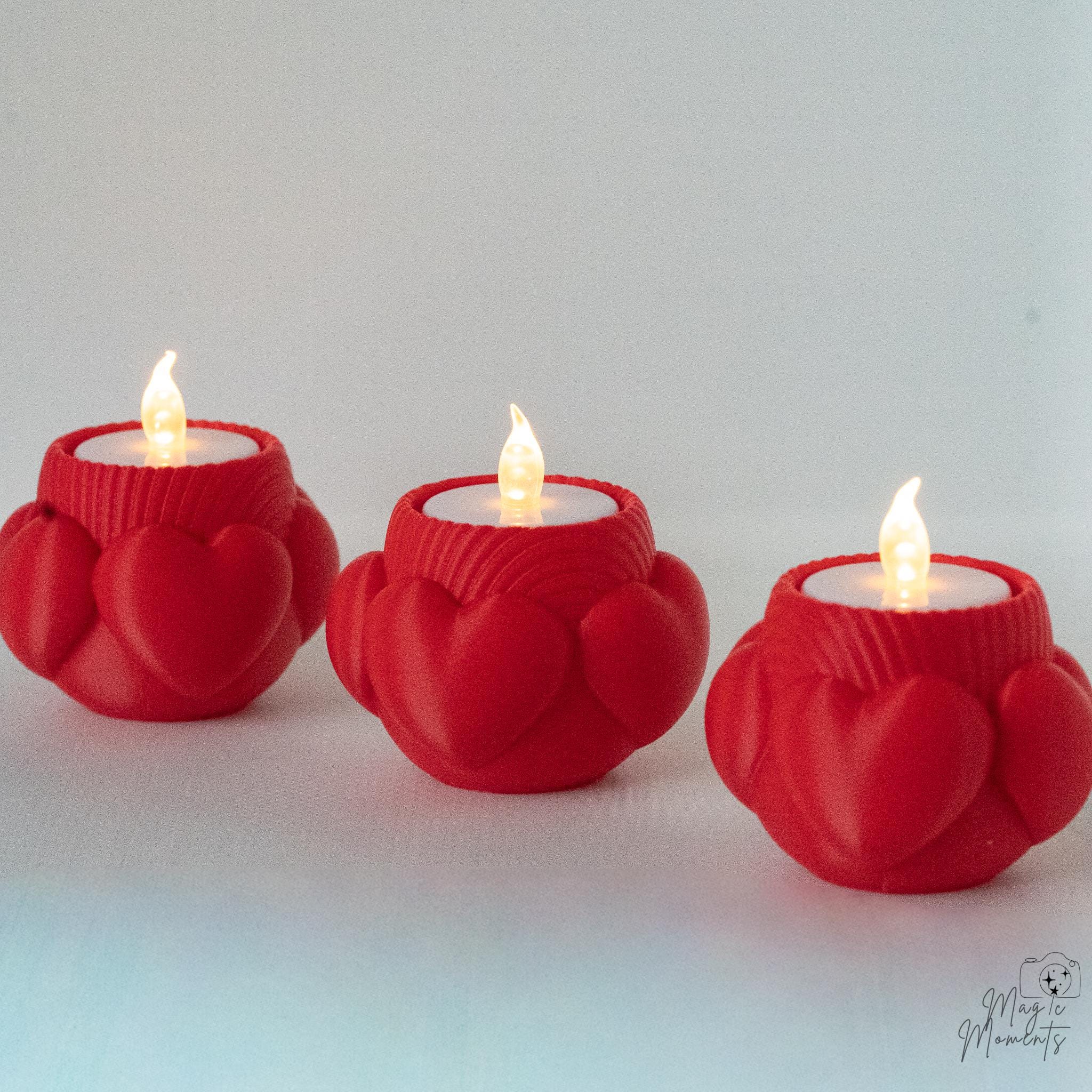 Red heart tealight holder set with glowing LED candles