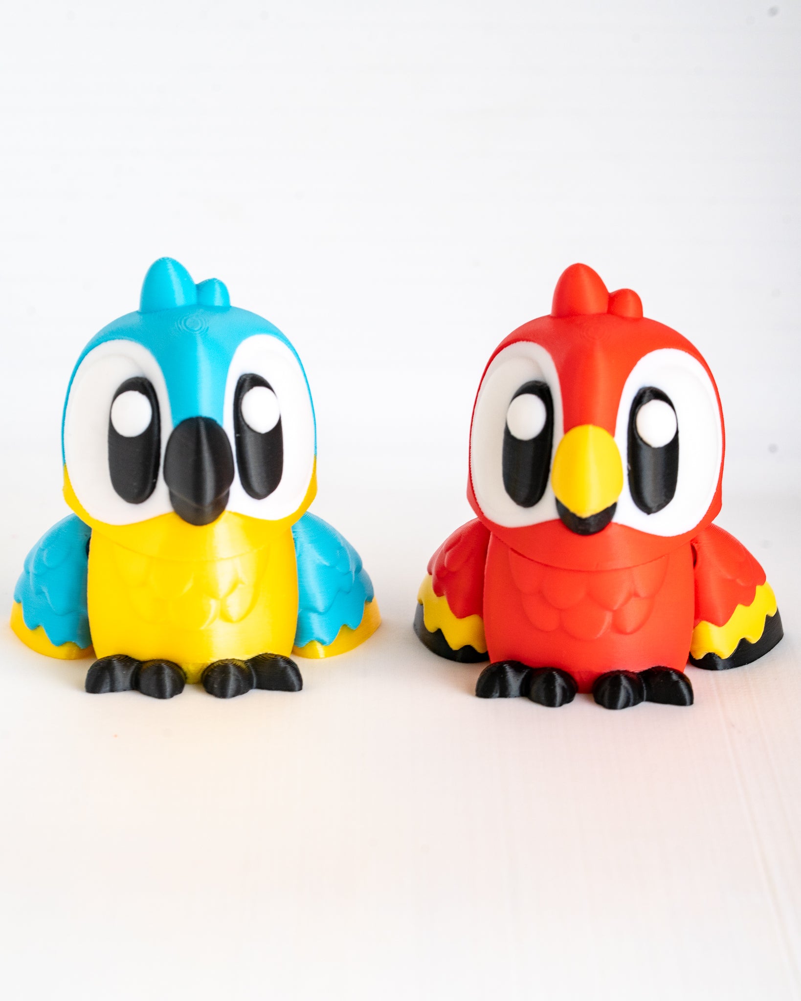 Cute parrot decorative figure set