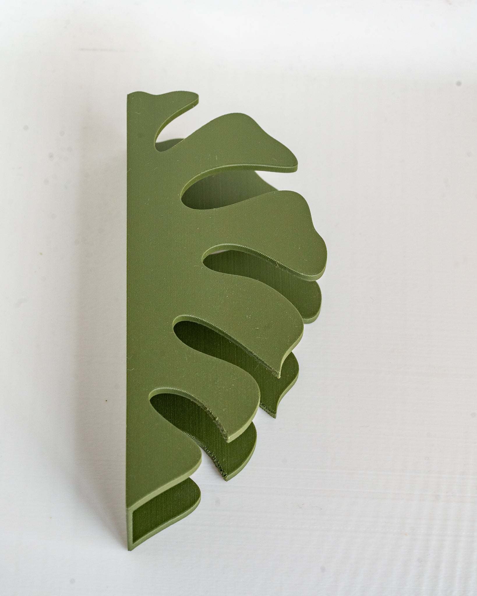 monstera napkin holder