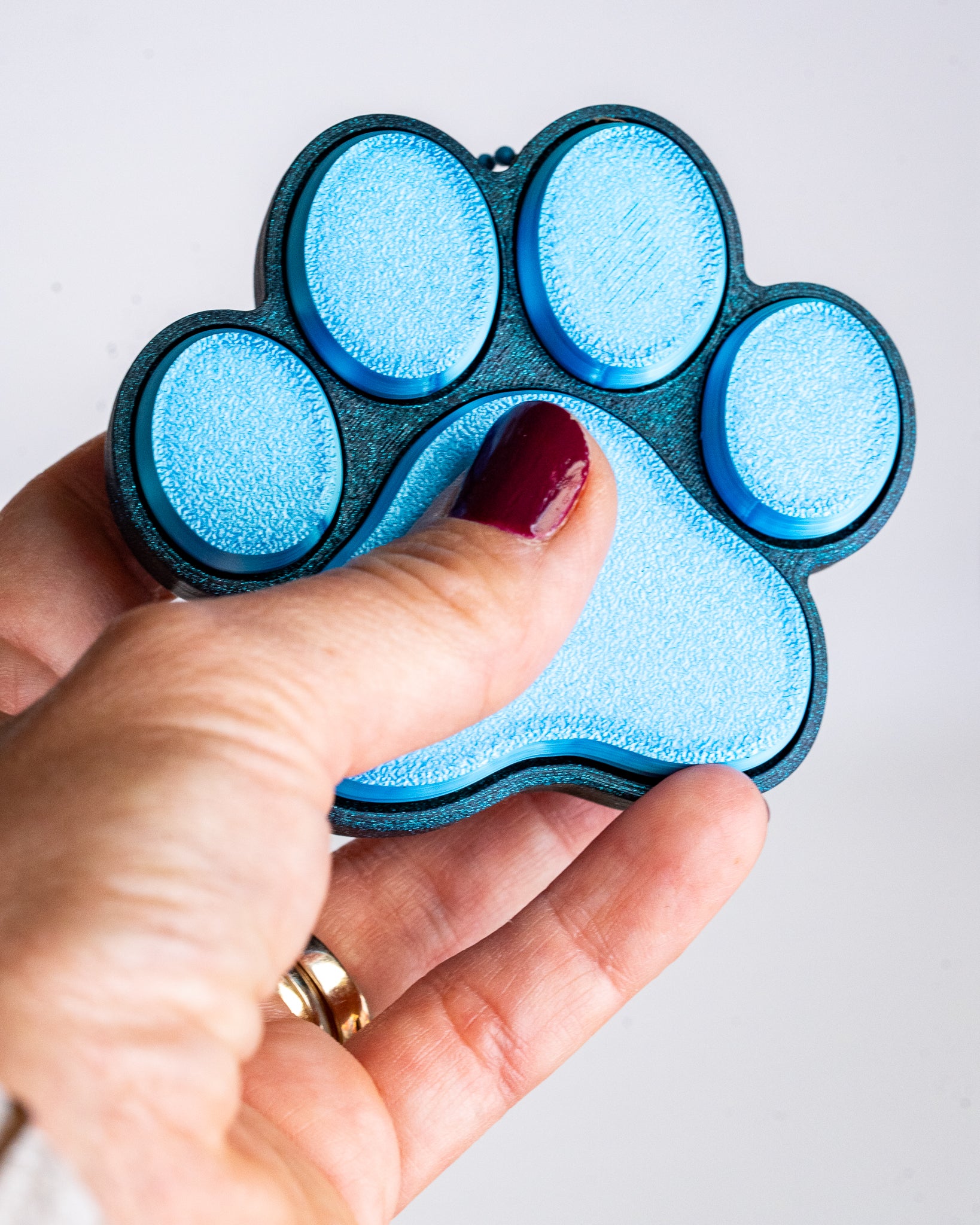 Cat Paw Clicker Keyring | 3D Printed Paw Desk Clicker | Magic Moments 3D Farm