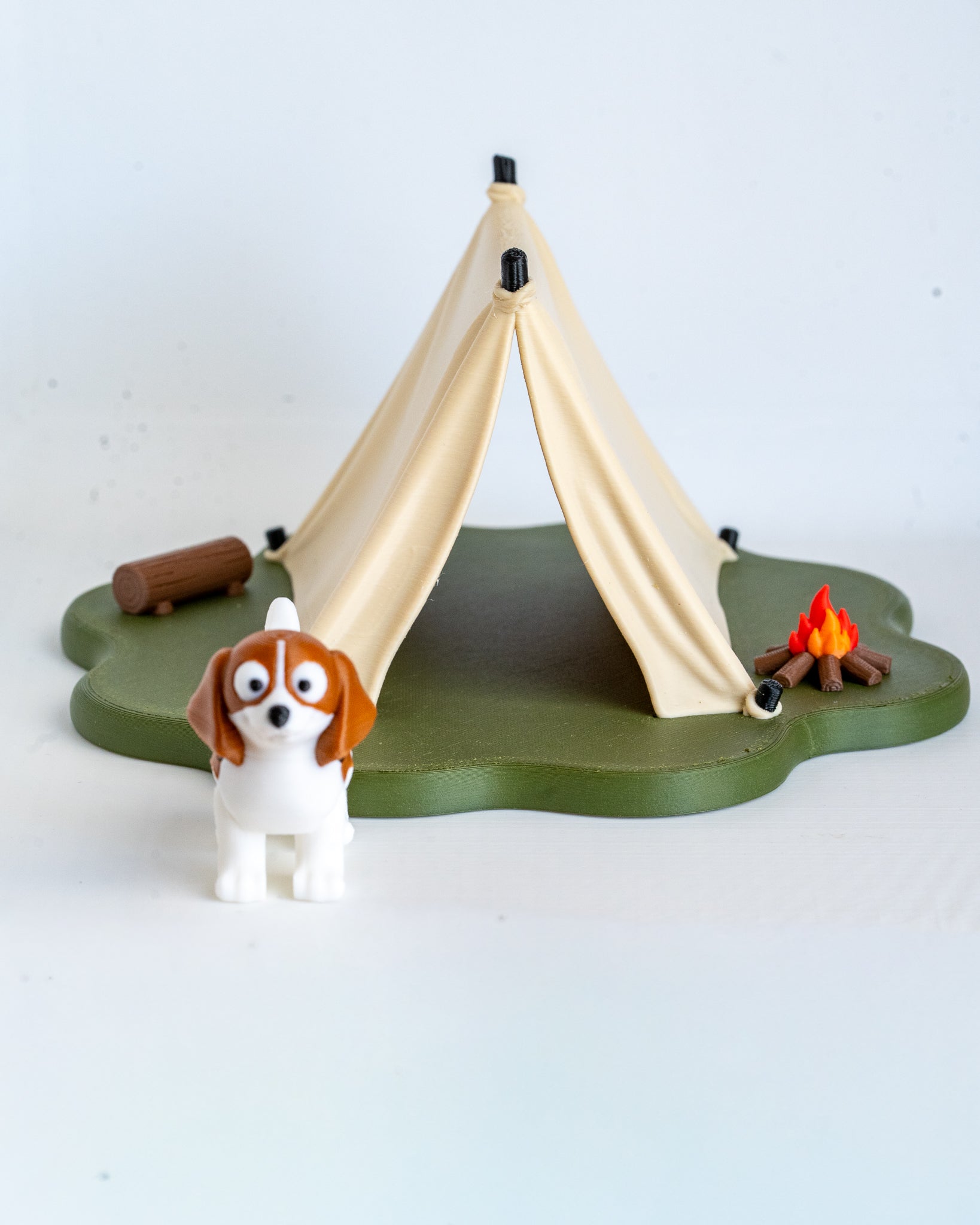 Beagle Camping Playset | 3D Printed Dog with Tent & Campfire | Dog Lover Gift