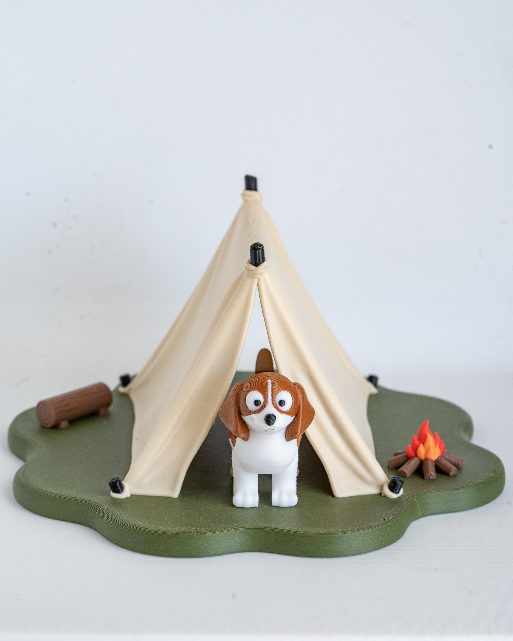 Beagle Camping Playset | 3D Printed Dog with Tent & Campfire | Dog Lover Gift