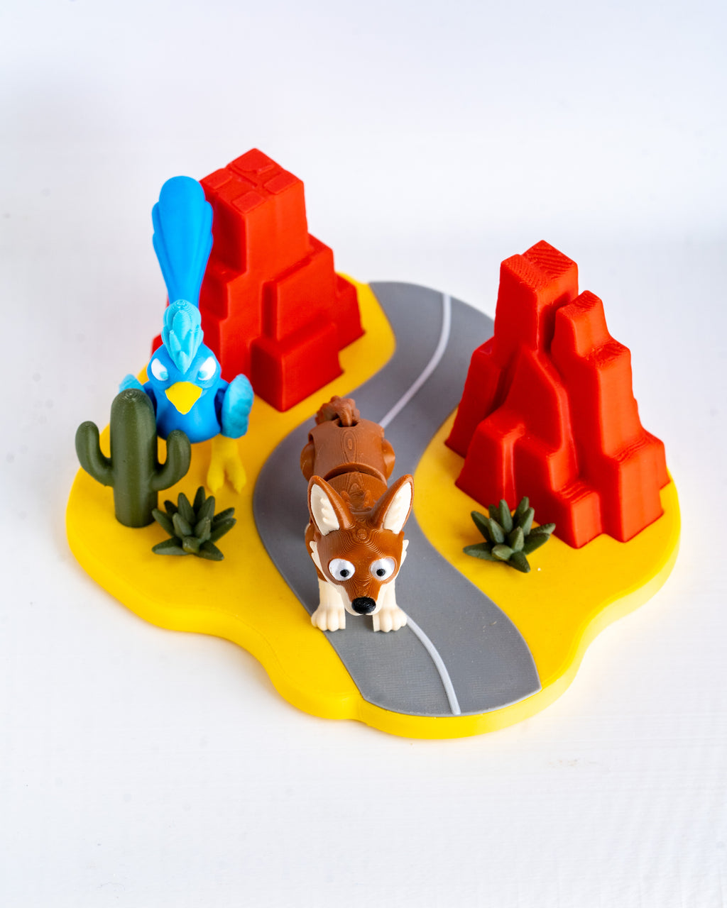 Coyote & Road Runner 3D Printed Desert Display Set