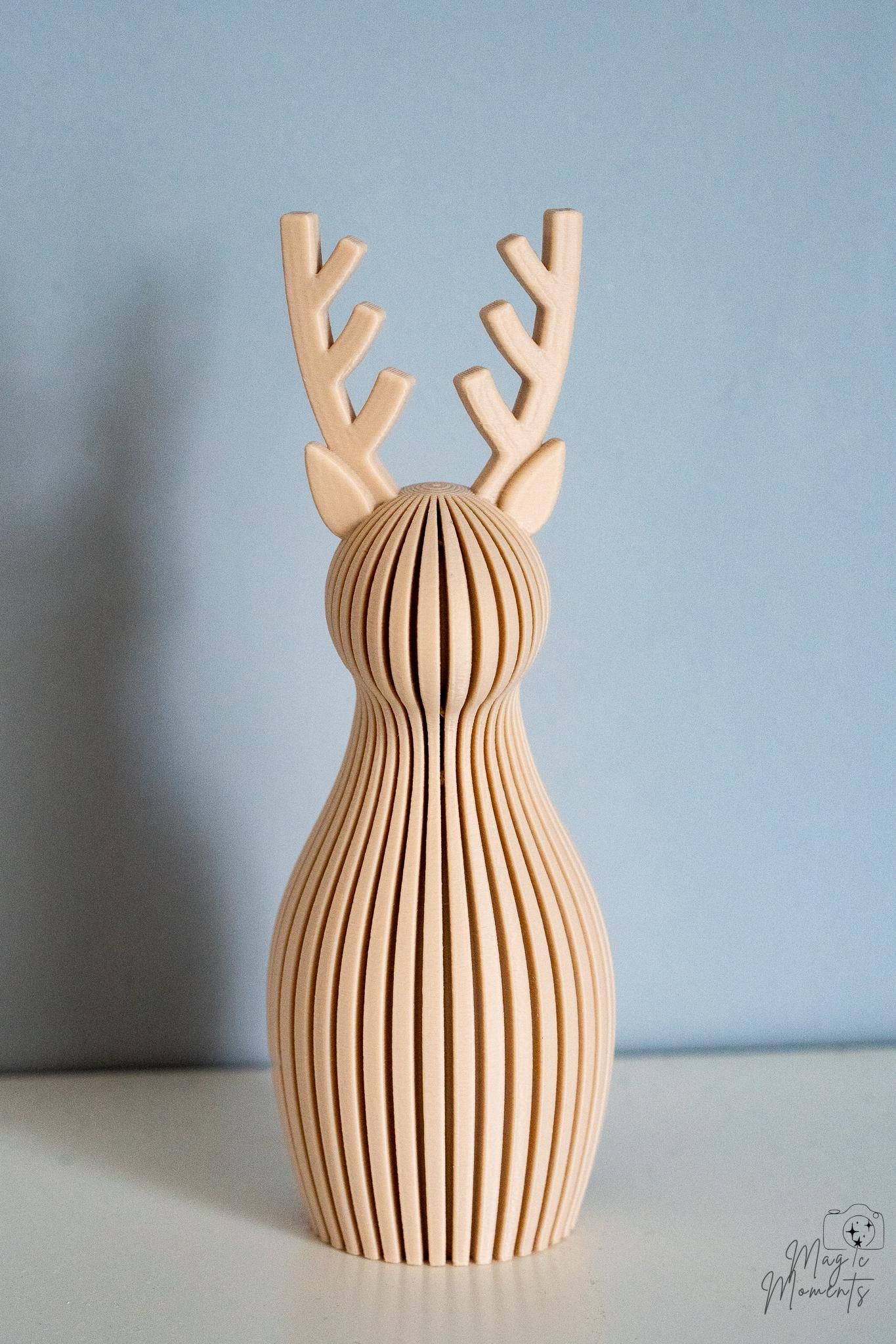 beige ribbed reindeer decor