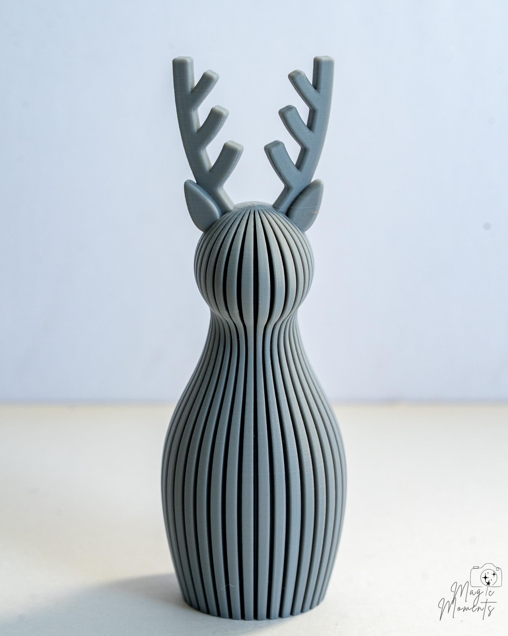 grey ribbed reindeer decor