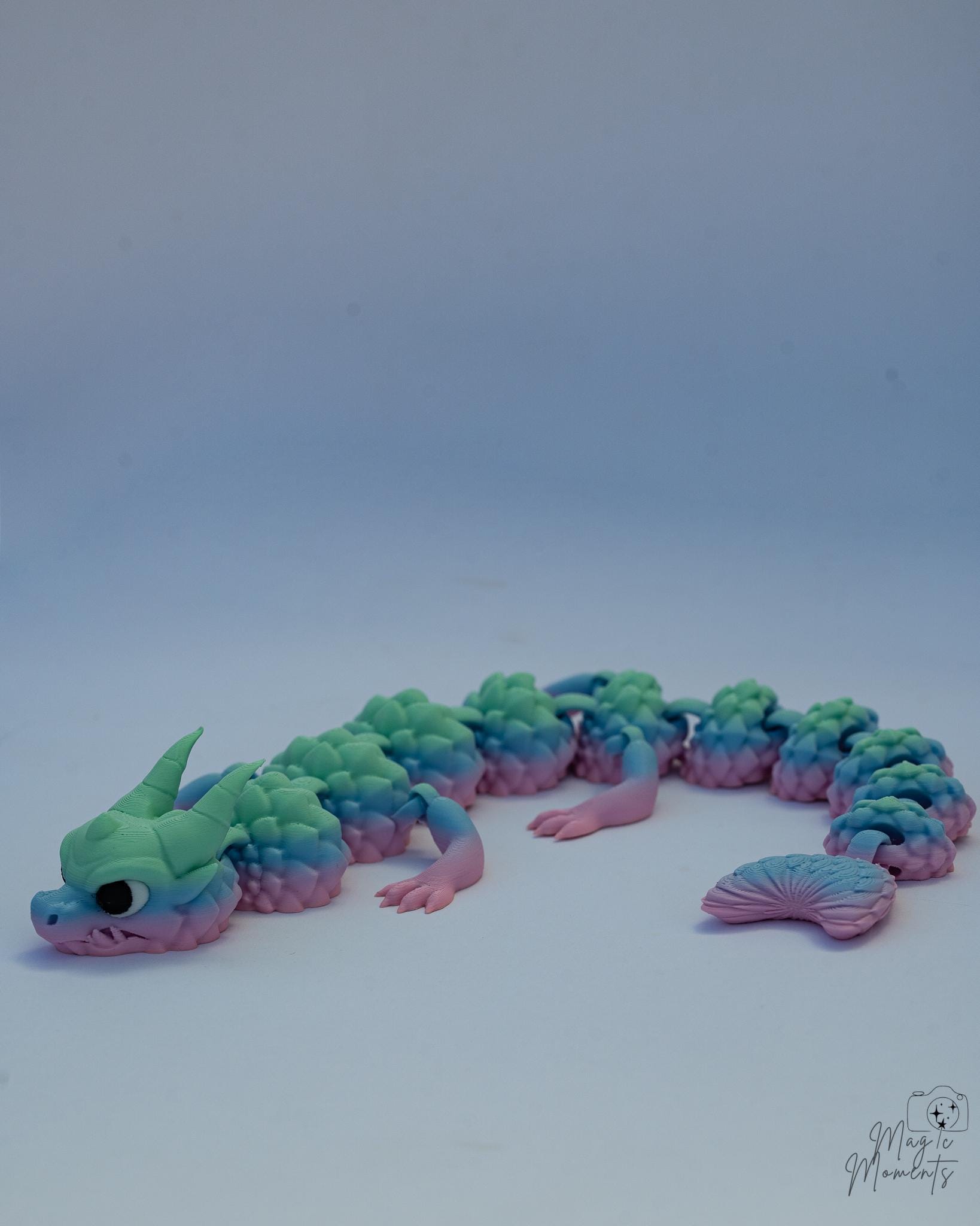 Flexible dragon figure with movable body segments