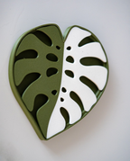 Monstera leaf soap dish