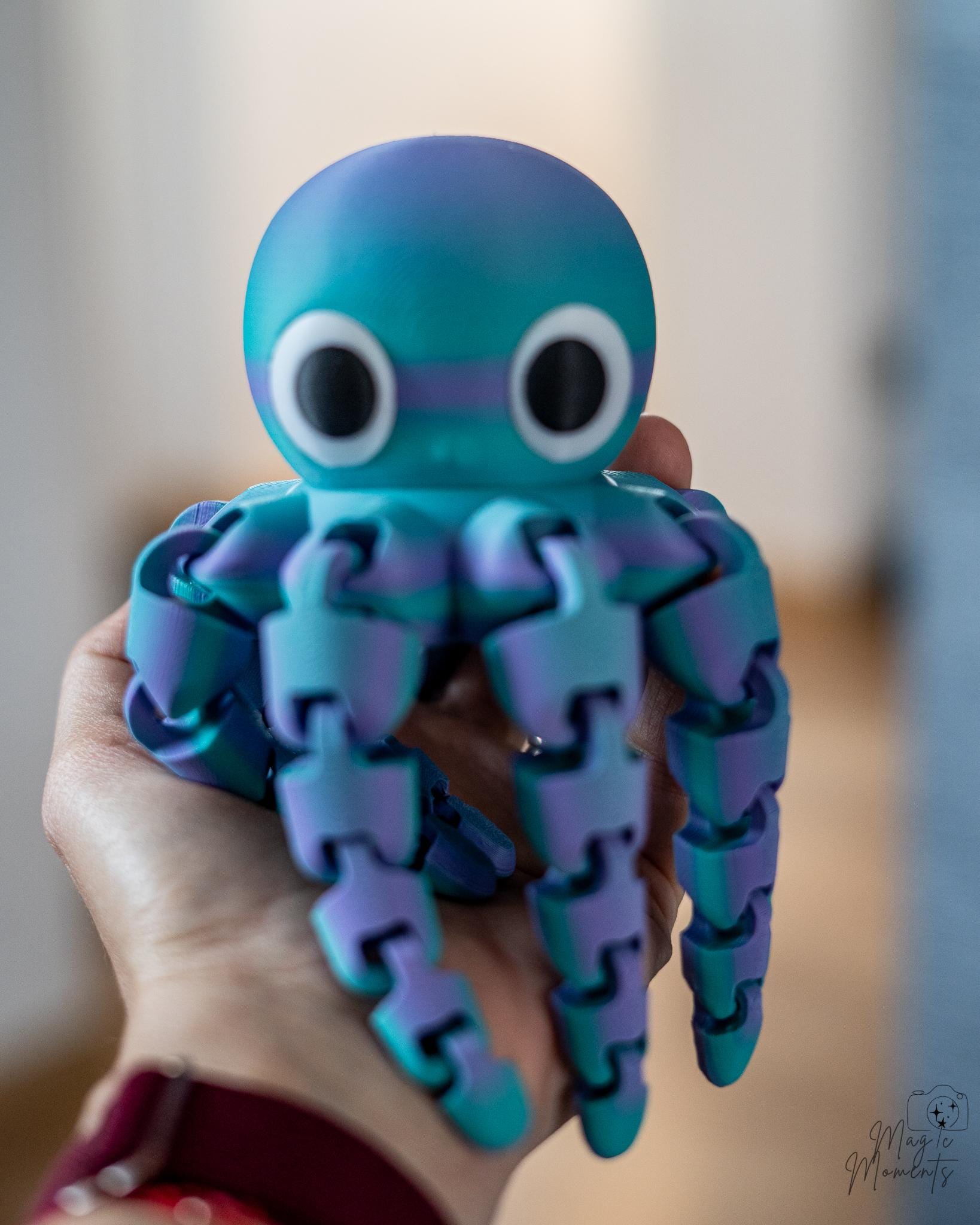 Cute octopus fidget figure in multicolour filament