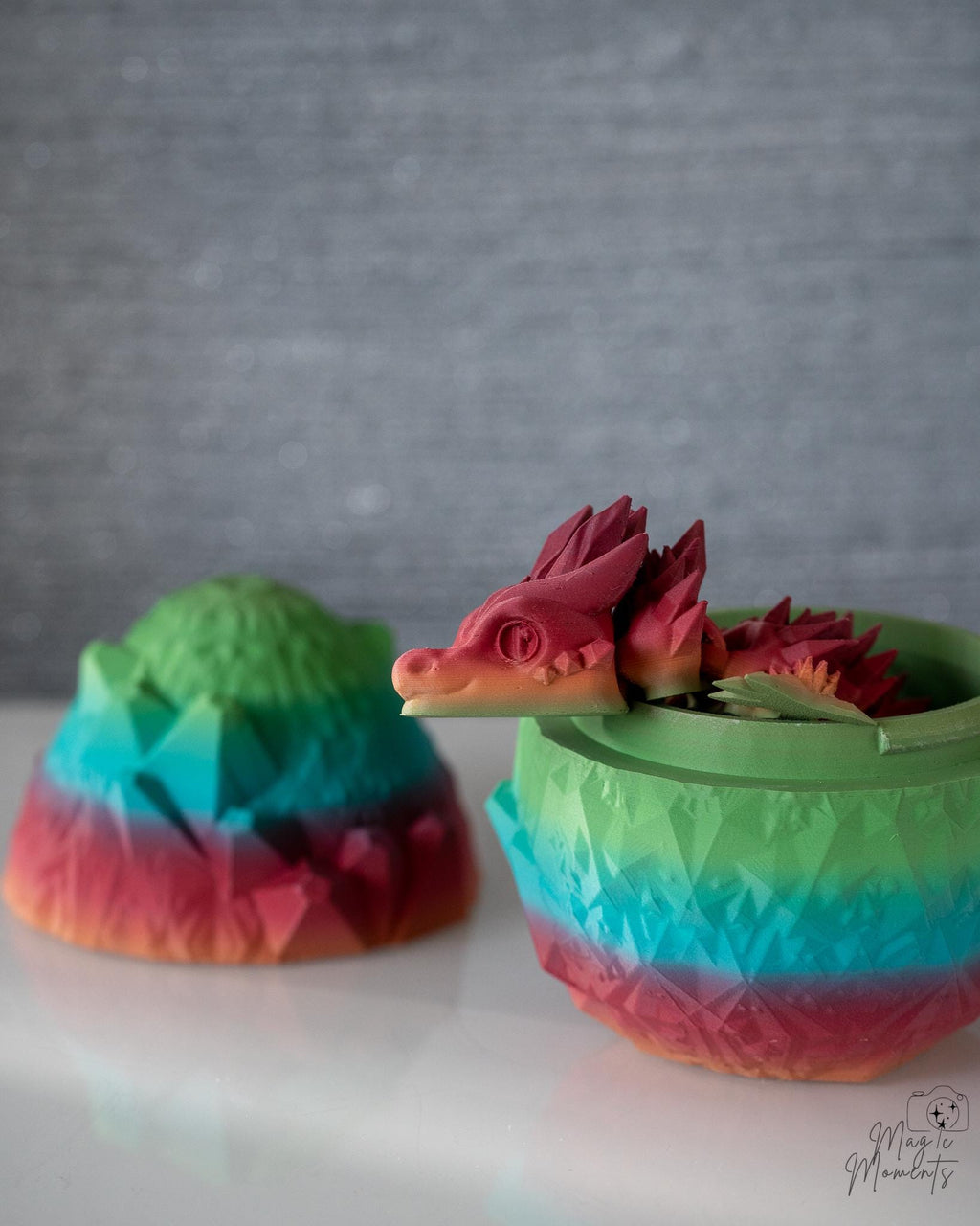 Fantasy dragon with matching multicolour egg container