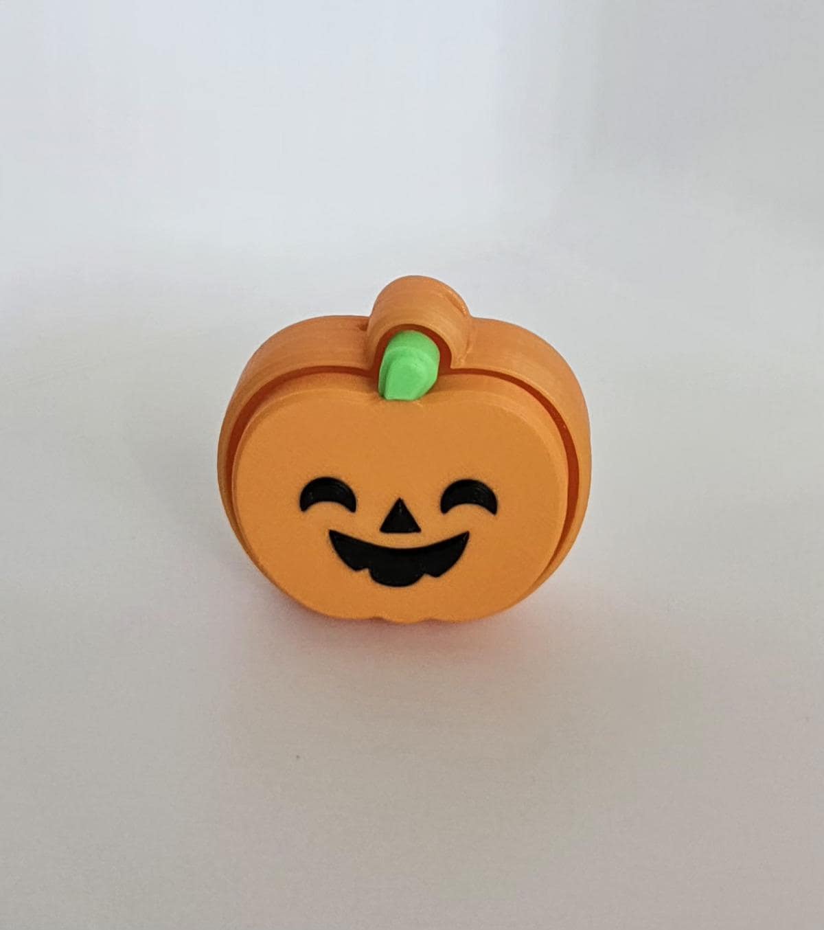 pumpkin clicker keychain spooky fidget