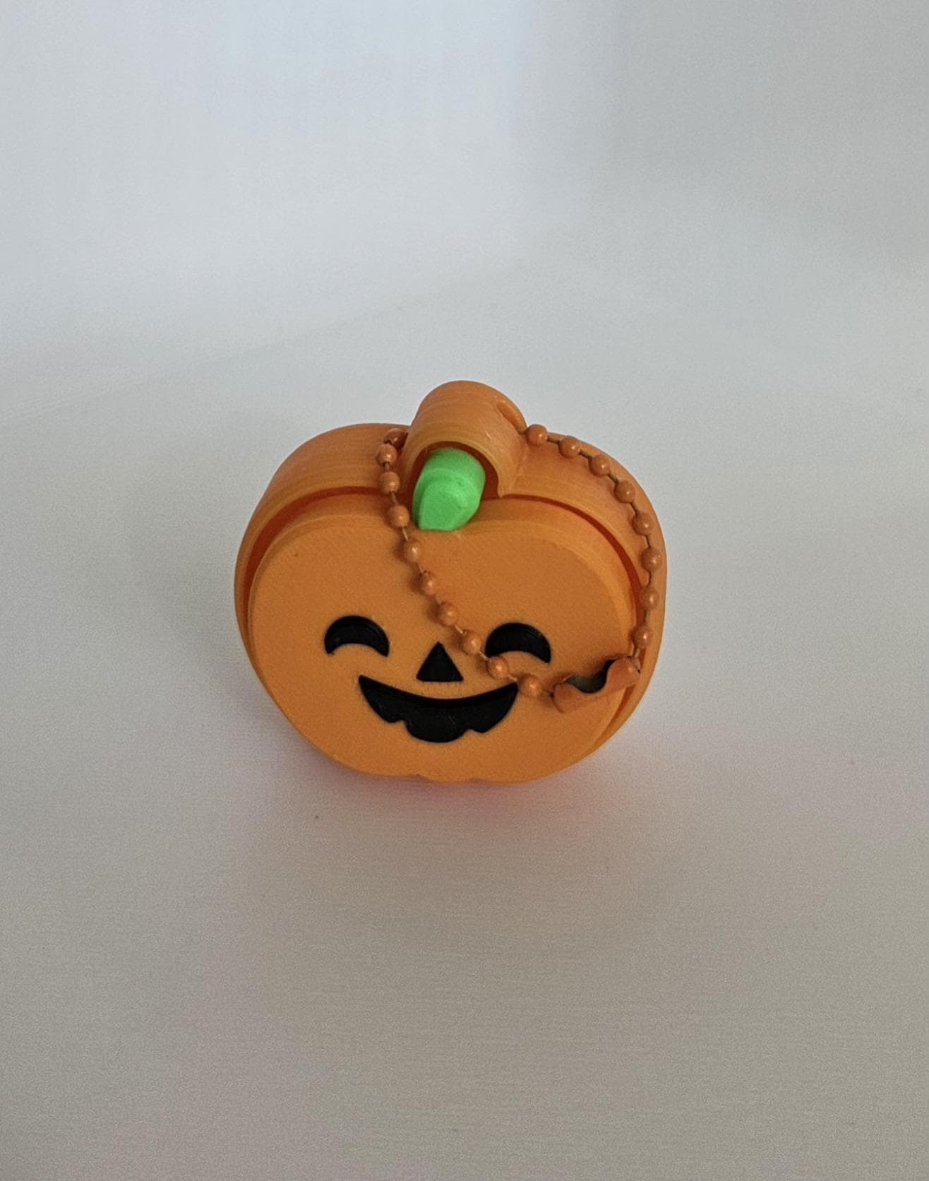 pumpkin clicker keychain spooky fidget